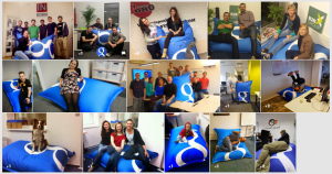 Partnerské agentúry Google s beanbagmi (screenshot albumu na Google+ Partners CZ/SK