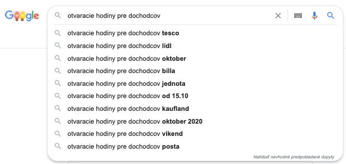 Ľudia hľadajú otváracie hodiny pre seniorov v súvislosti s rôznymi značkami. Dávajú im tieto značky správnu odpoveď?